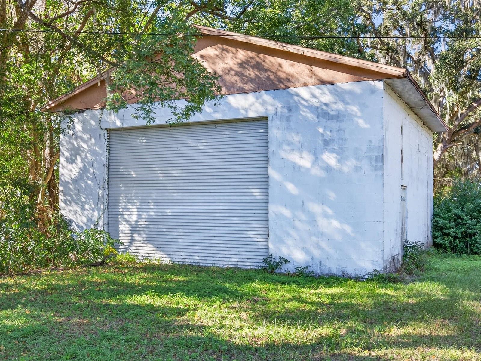 318 W PALMETTO AVENUE