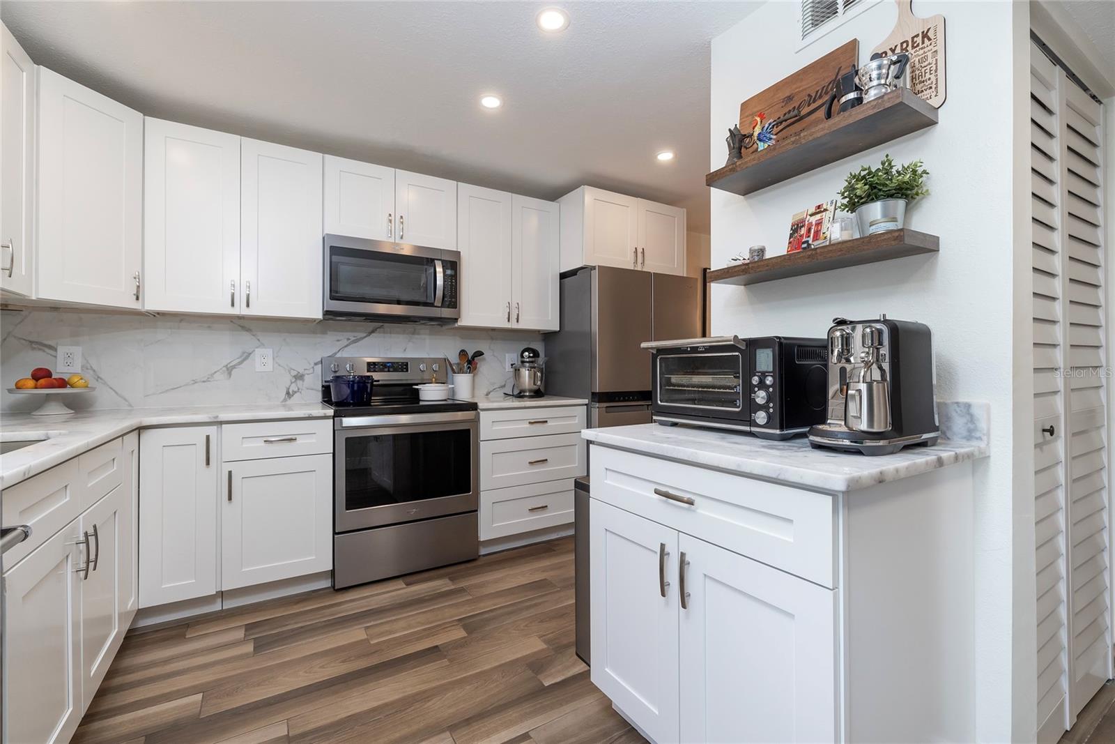 1753 BELLEAIR FOREST DRIVE D3