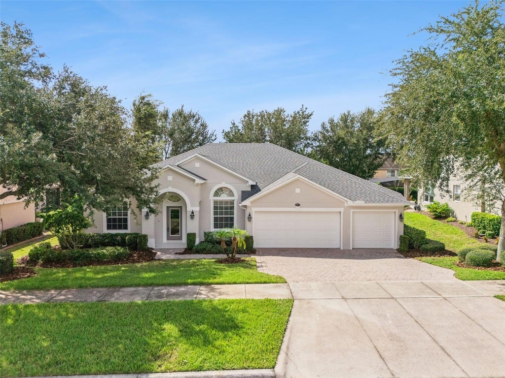 Photo of 1017 Harmony Lane, Clermont, FL 34711 (MLS # O6443876)