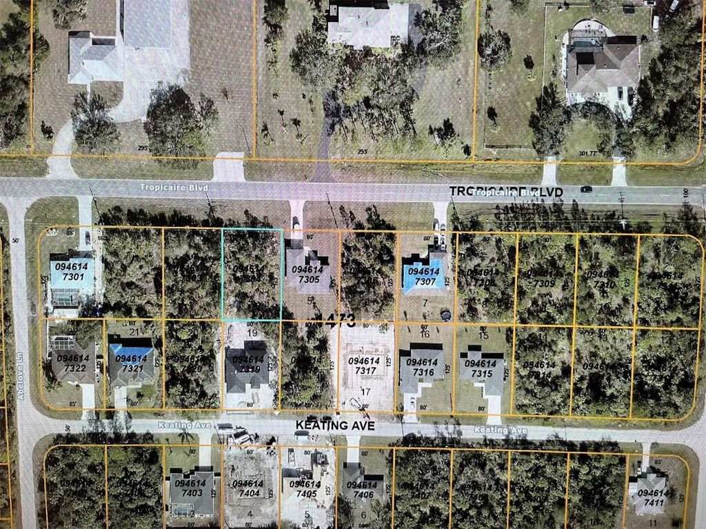 Photo of 4 Tropicaire Boulevard, North Port, FL 34291 (MLS # N6132267)