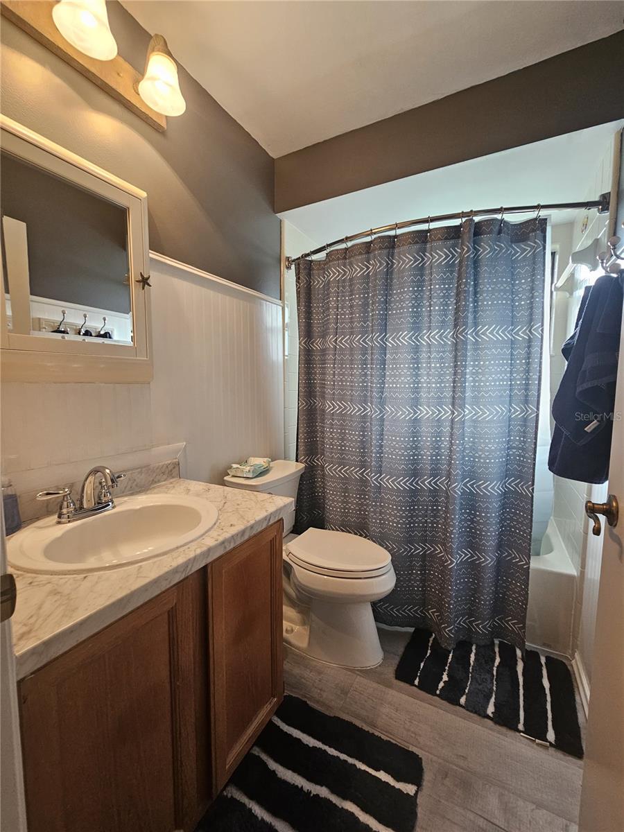 BERMUDA BAY - Residential Lease