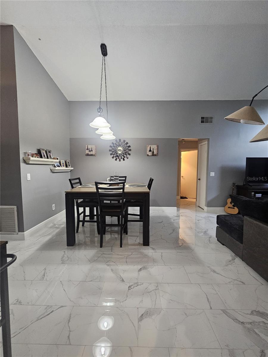 BERMUDA BAY - Residential Lease