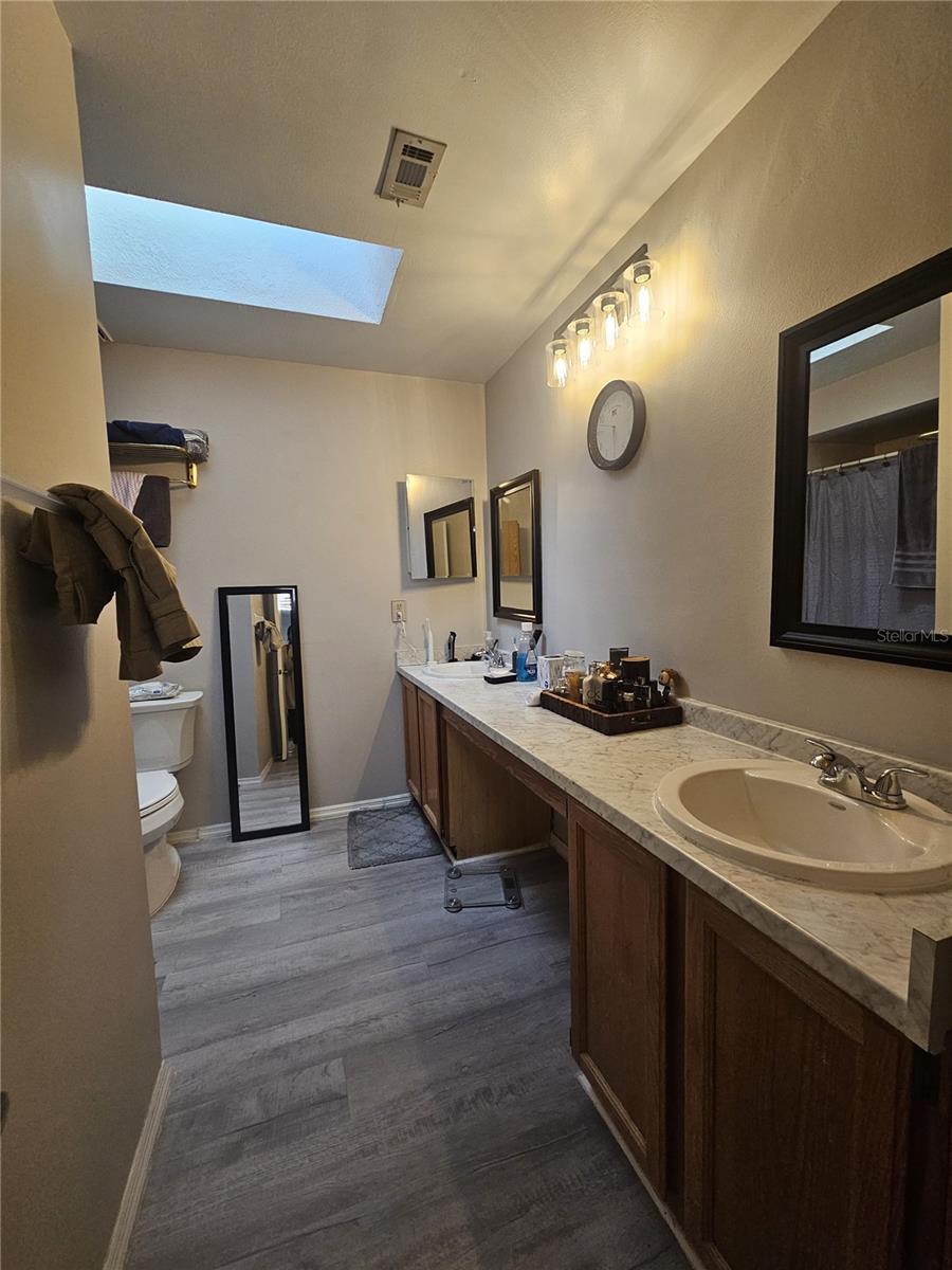 BERMUDA BAY - Residential Lease