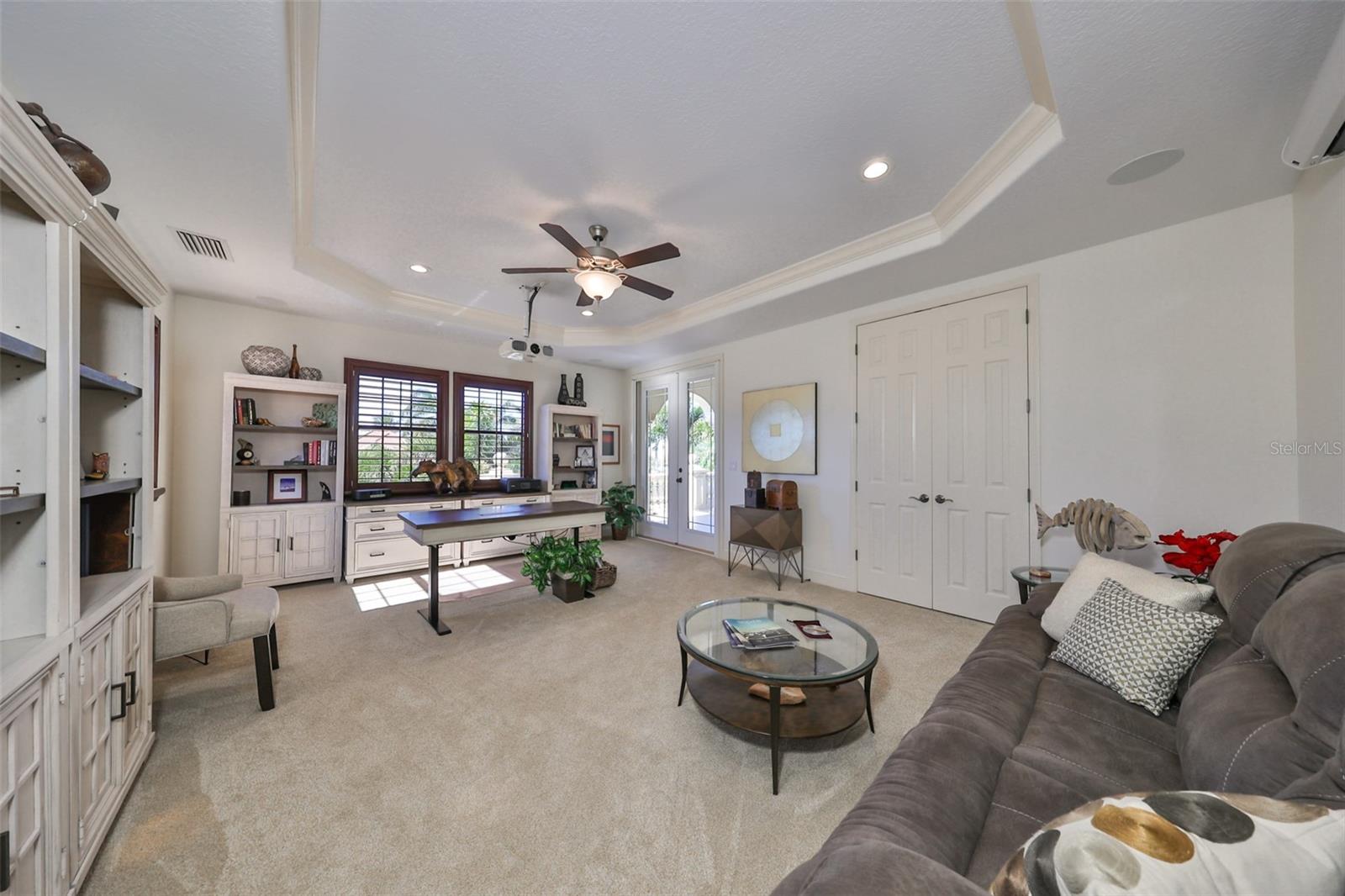 MIRABAY PH 2A-4 - Residential