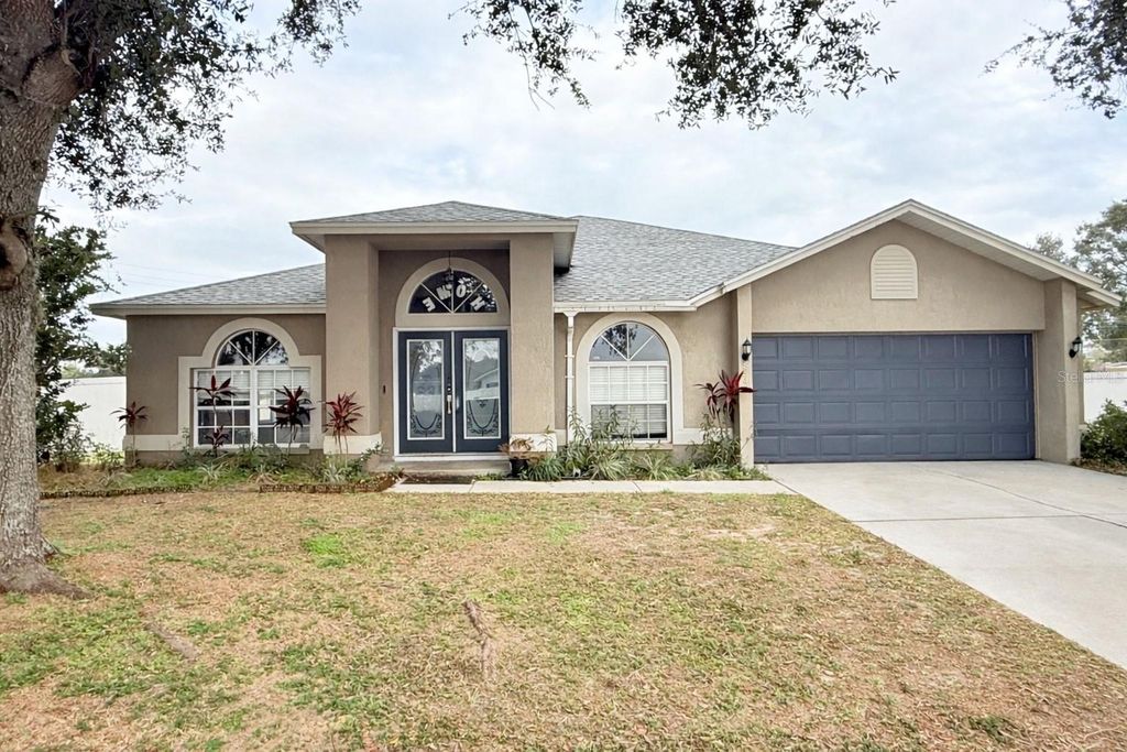 Photo of 5544 Fischer Drive, Lakeland, FL 33812 (MLS # L4957940)