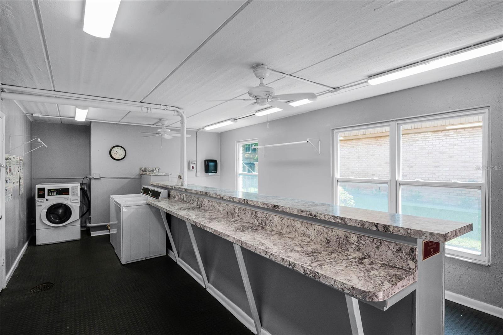 FOUR SEASONS CONDO - Residential