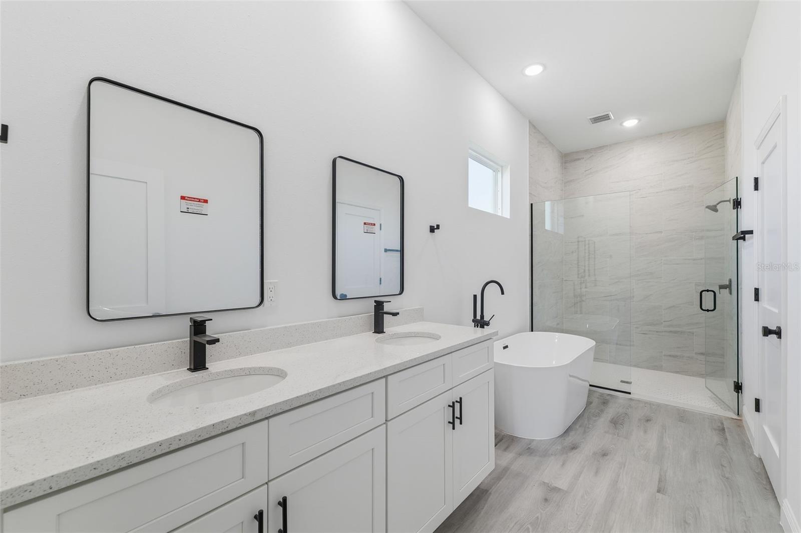 MARION OAKS UN SIX - Residential