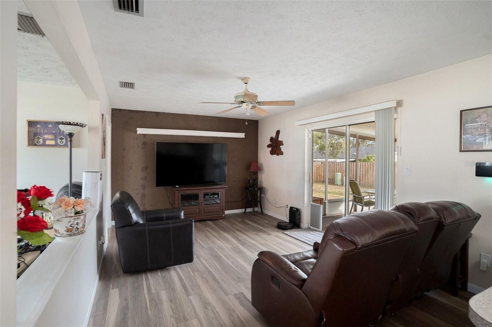 BRANDON EAST SUB UNIT NO 2 - Residential