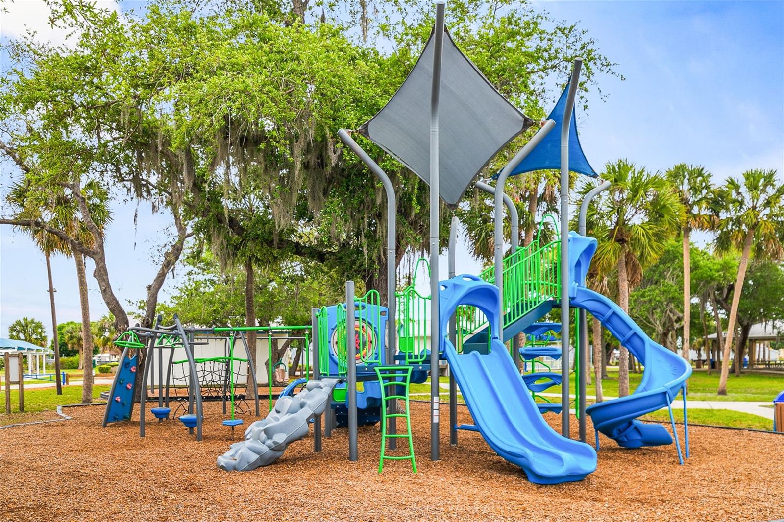 HRBR HEIGHTS - Residential