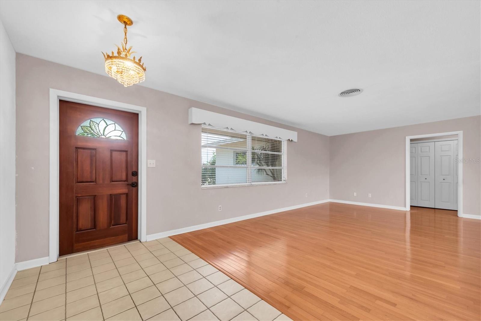 6638 12TH TERRACE N