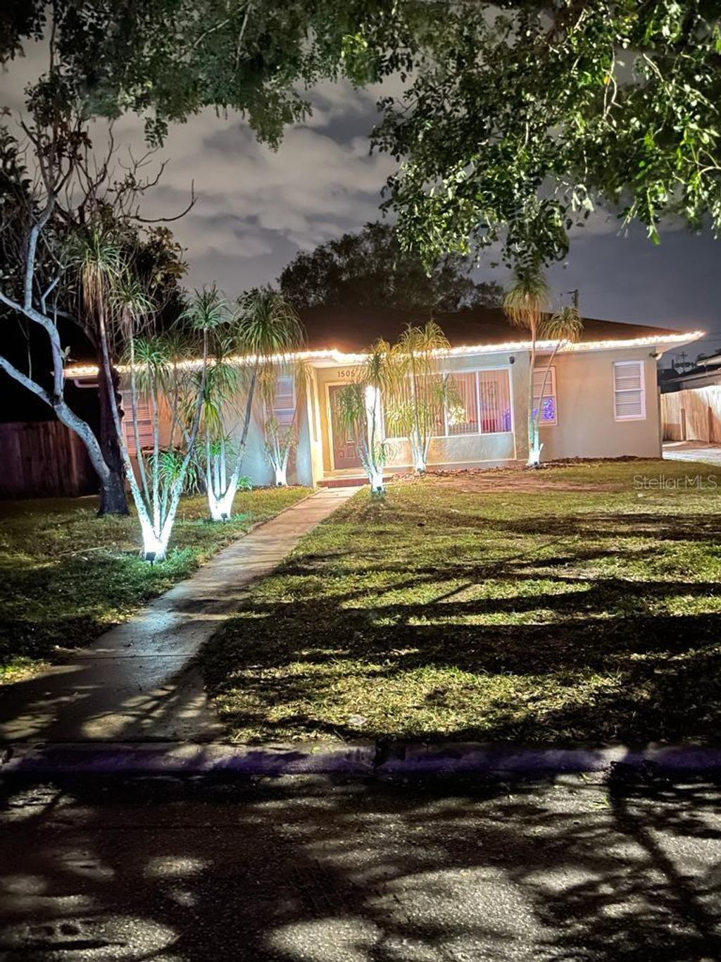 Photo of 1505 Laura Street, Clearwater, FL 33755 (MLS # TB8468998)