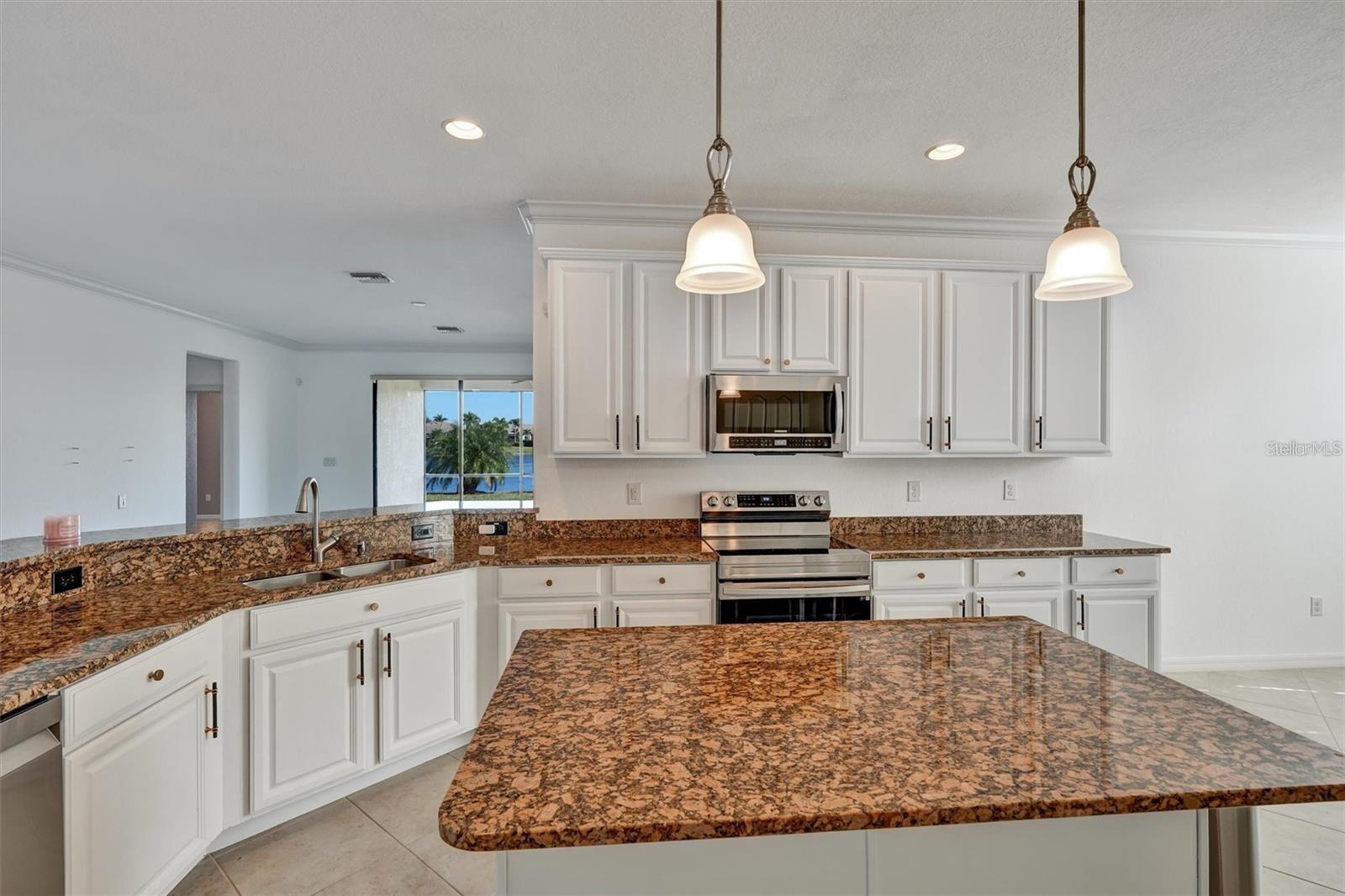 HERITAGE HARBOUR SUBPHASE J - Residential Lease