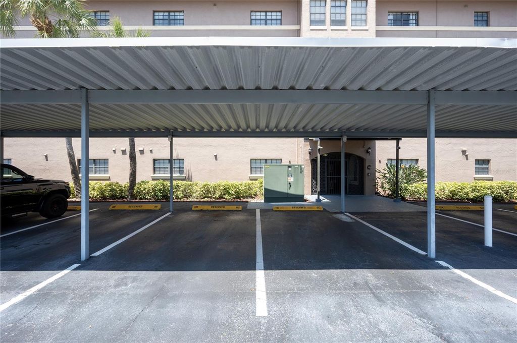 Photo of 6100 Gulfport Boulevard S #117, Gulfport, FL 33707 (MLS # A4674843)