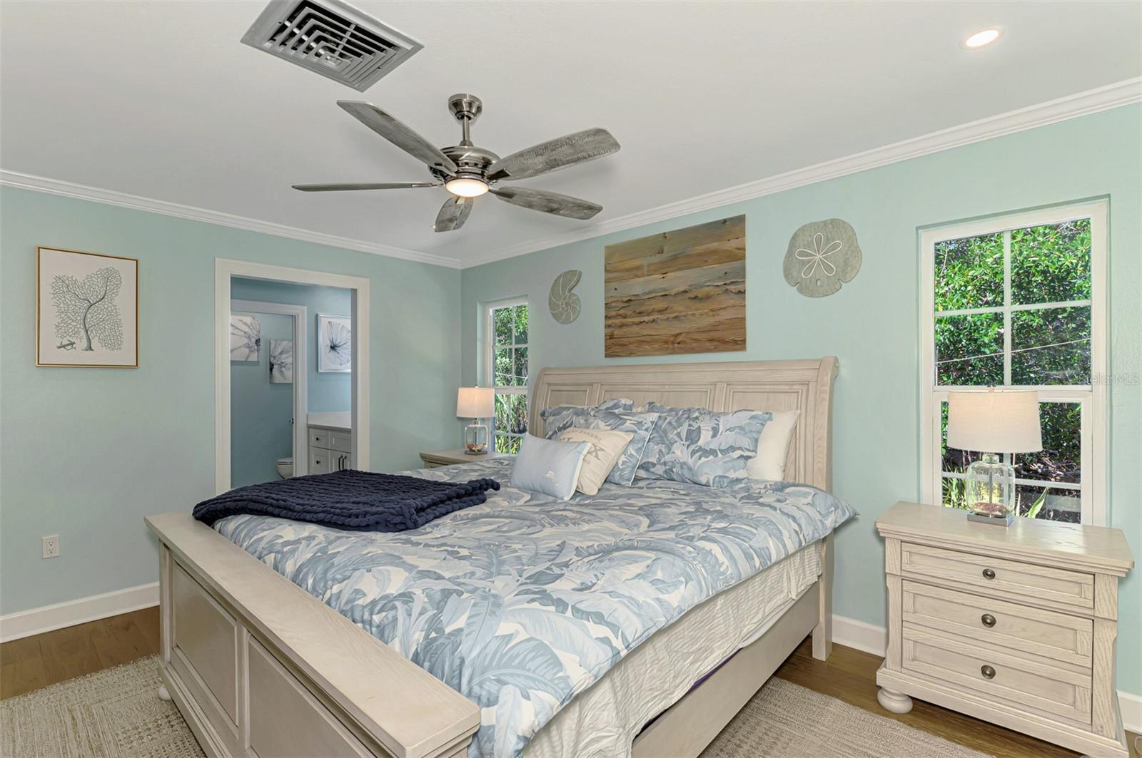 PARADISE ISLAND - Residential Lease