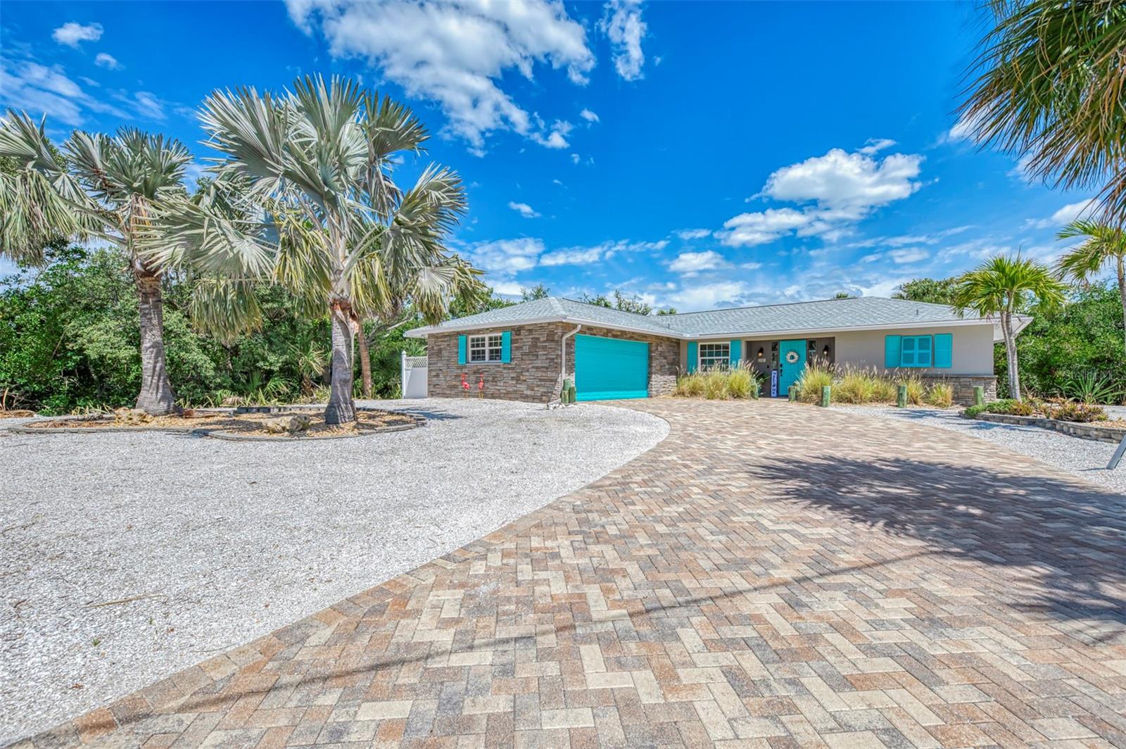 PARADISE ISLAND - Residential Lease