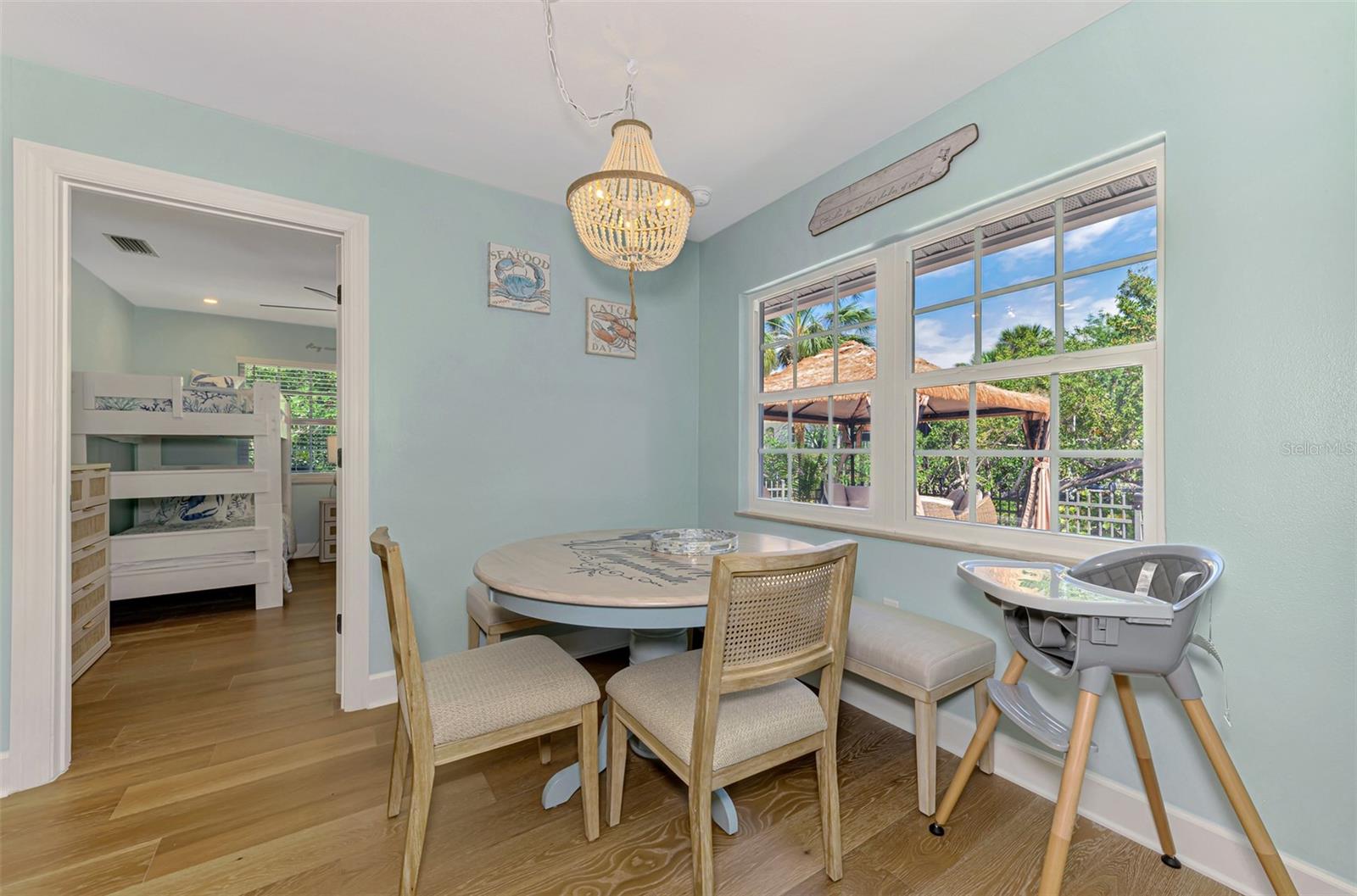 PARADISE ISLAND - Residential Lease