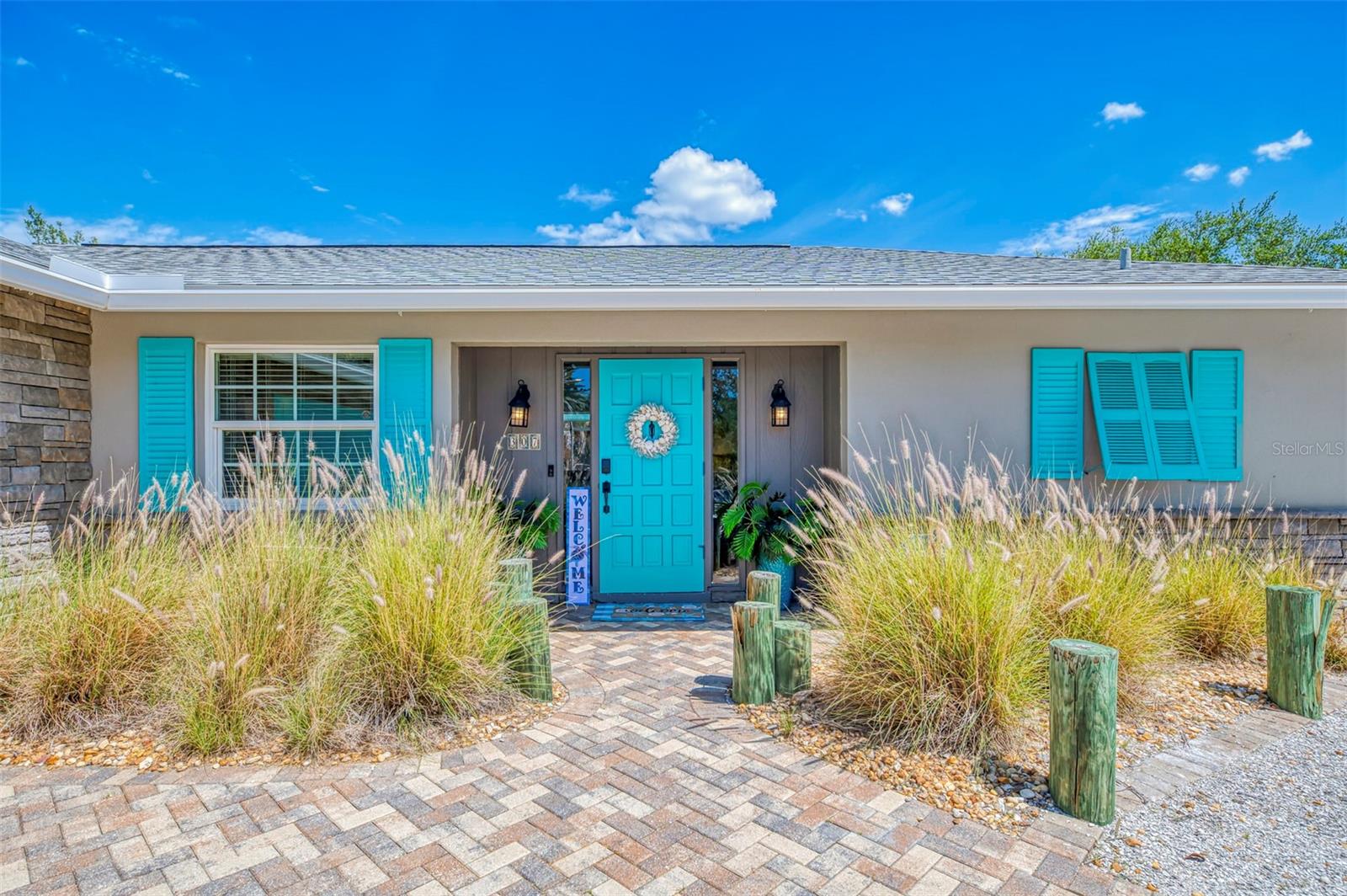 PARADISE ISLAND - Residential Lease