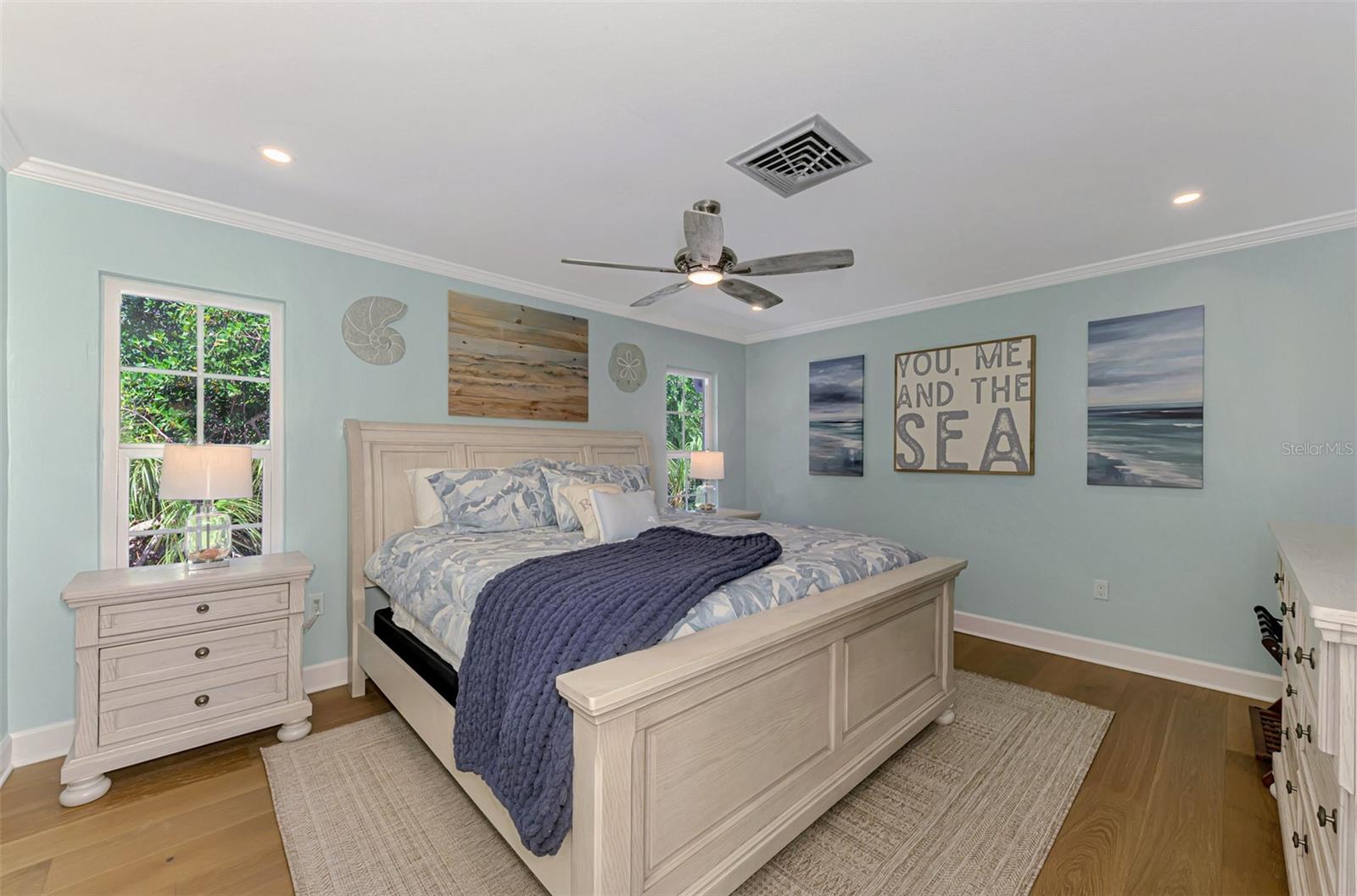 PARADISE ISLAND - Residential Lease