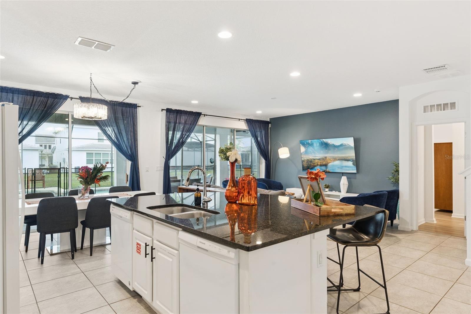 SONOMA RES/TAPESTRY PH 1 - Residential