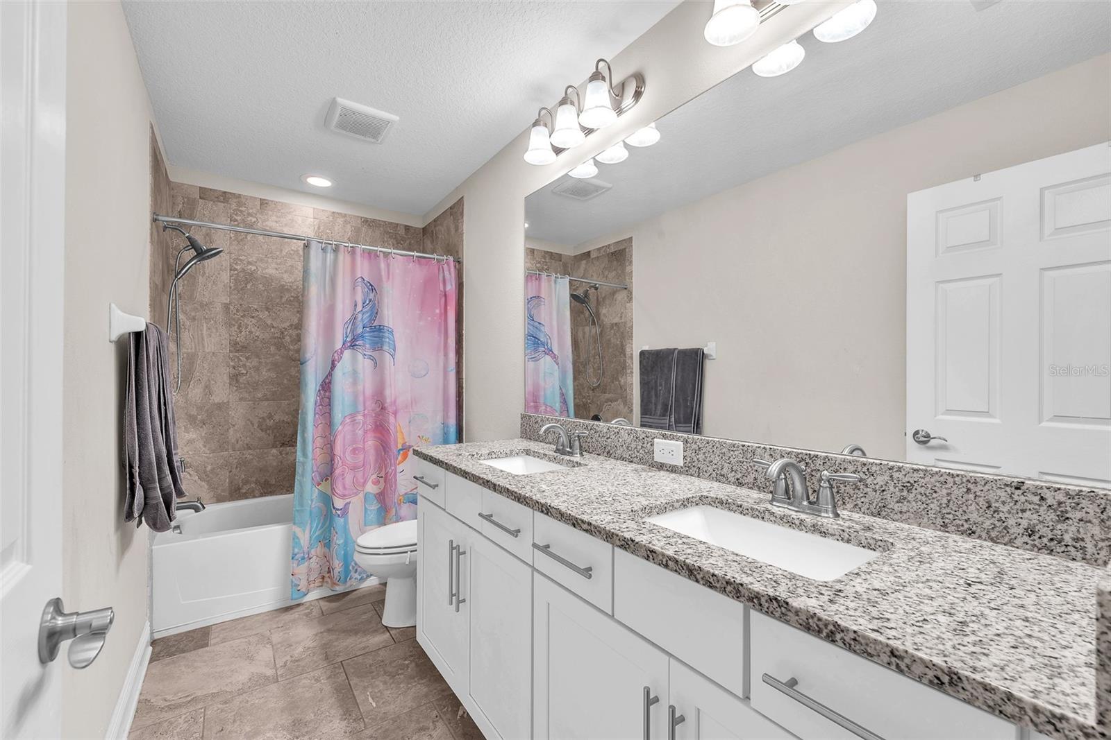 SOUTH COVE SUB PH 4 - Residential