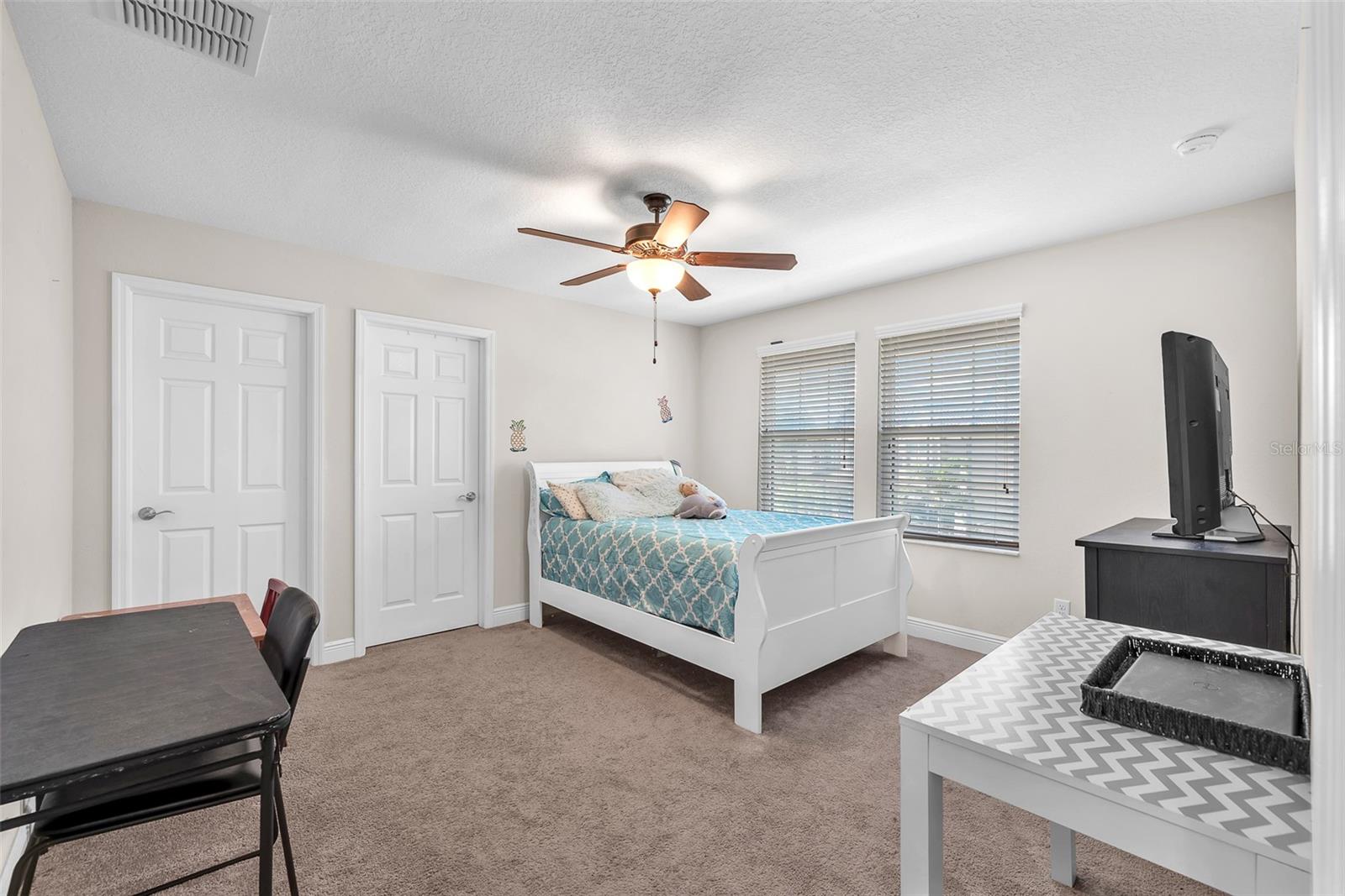 SOUTH COVE SUB PH 4 - Residential