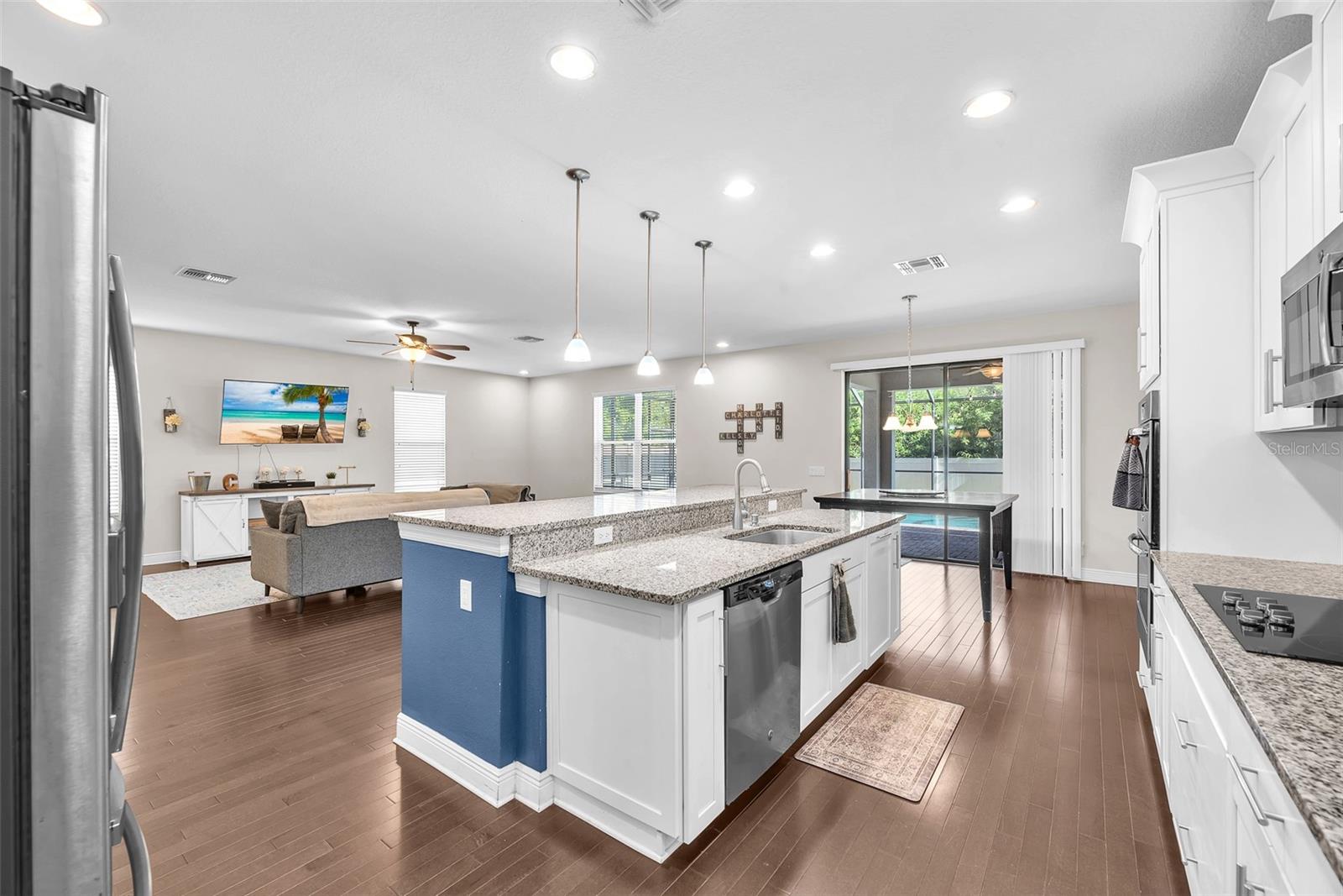 SOUTH COVE SUB PH 4 - Residential