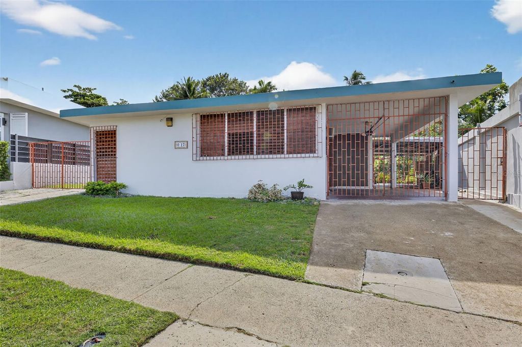 Photo of Mckinley St. Urb. Parkville #17,, Guaynabo, PR 00969 (MLS # PR9117860)