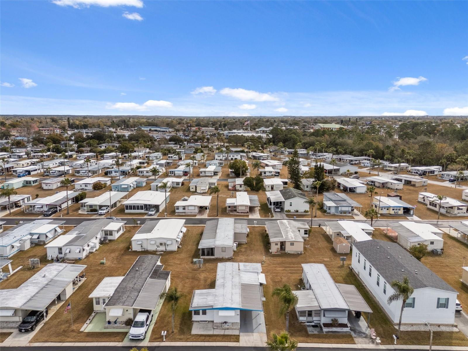 SENATE MANOR - Residential