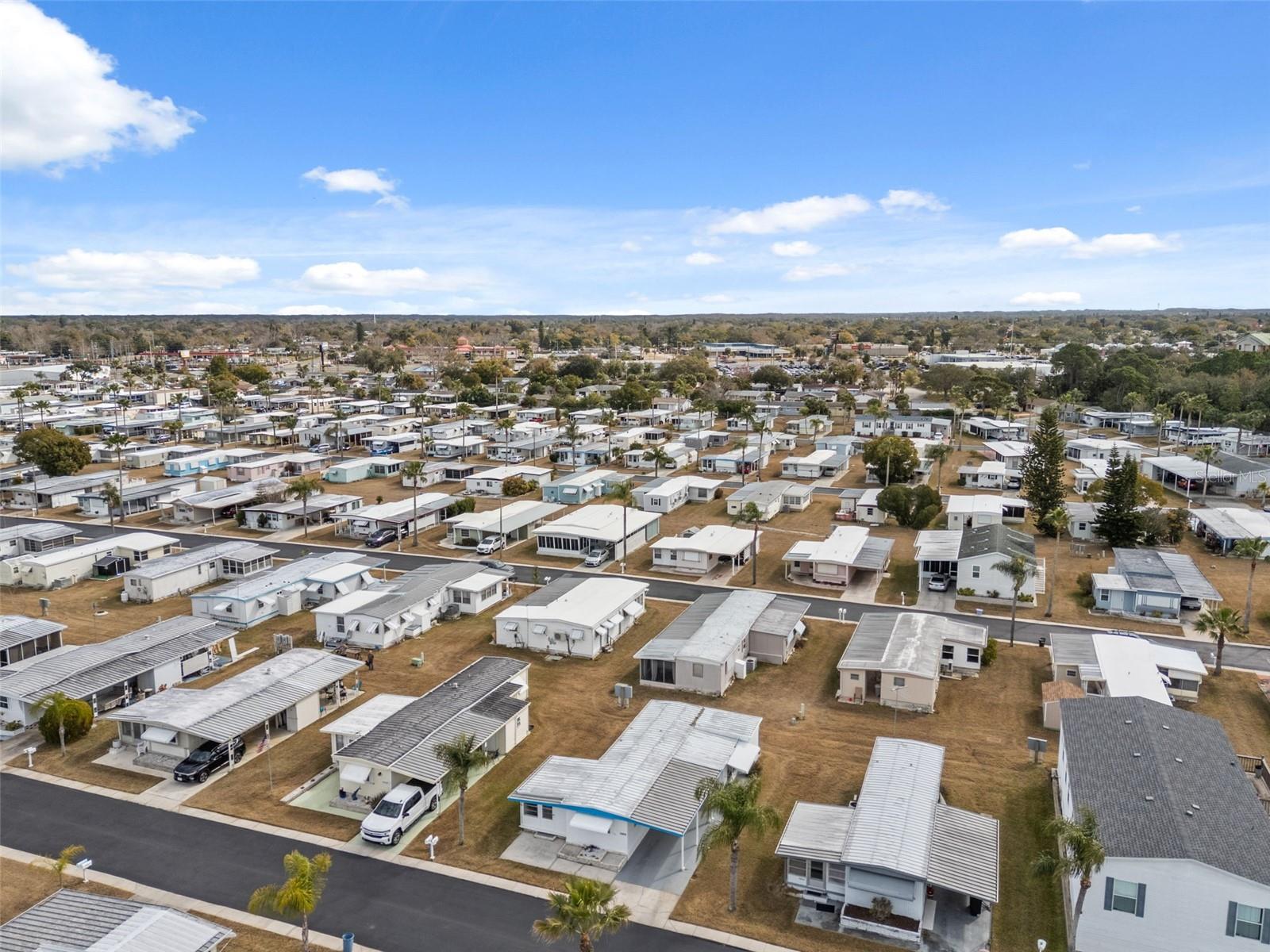 SENATE MANOR - Residential