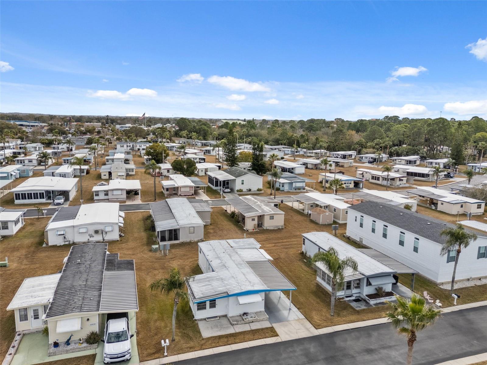 SENATE MANOR - Residential