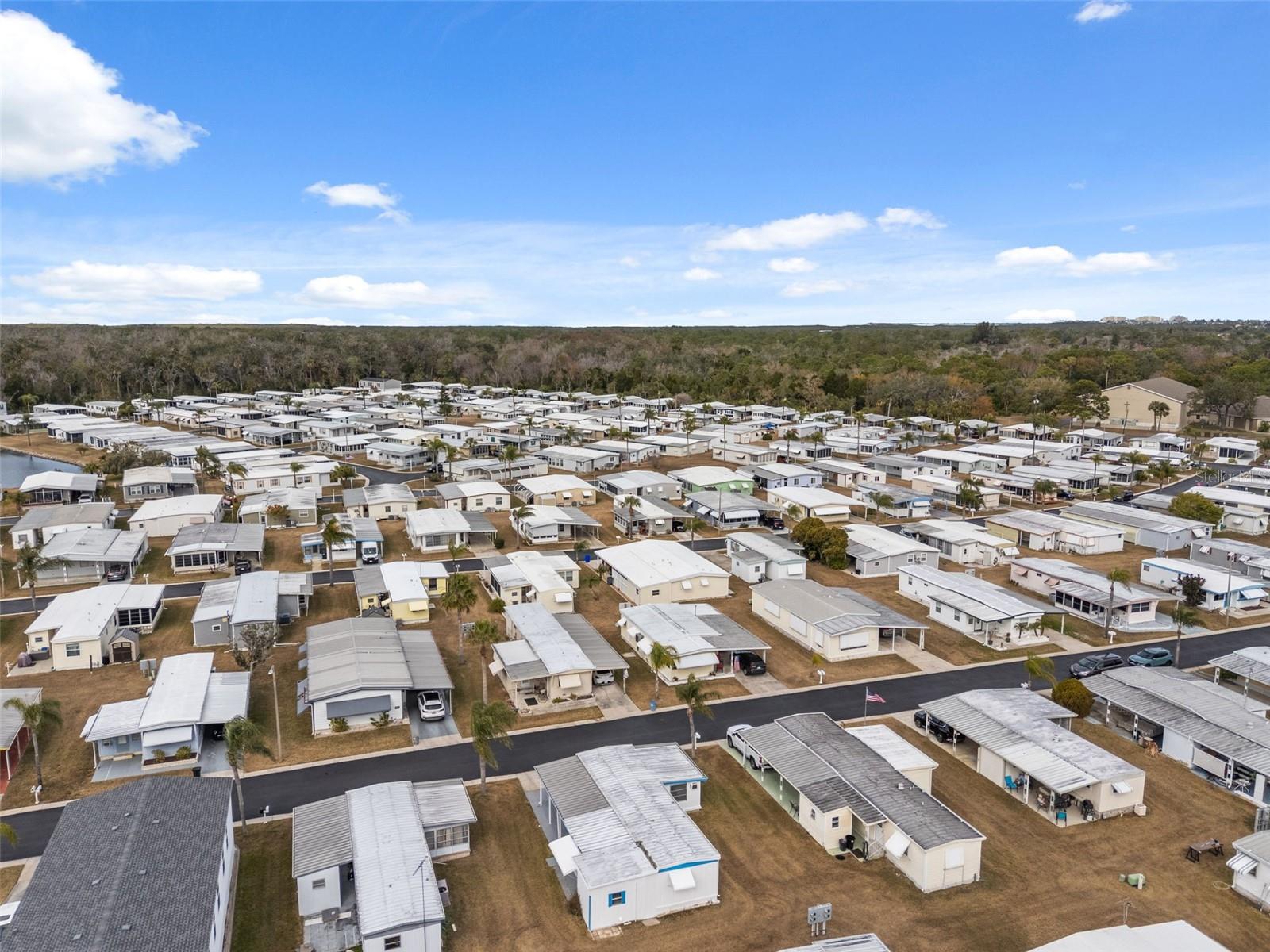 SENATE MANOR - Residential