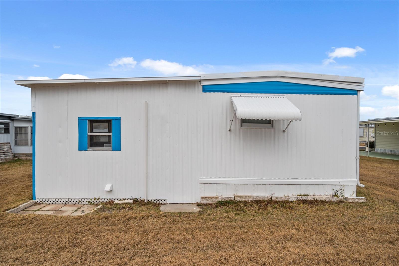 SENATE MANOR - Residential