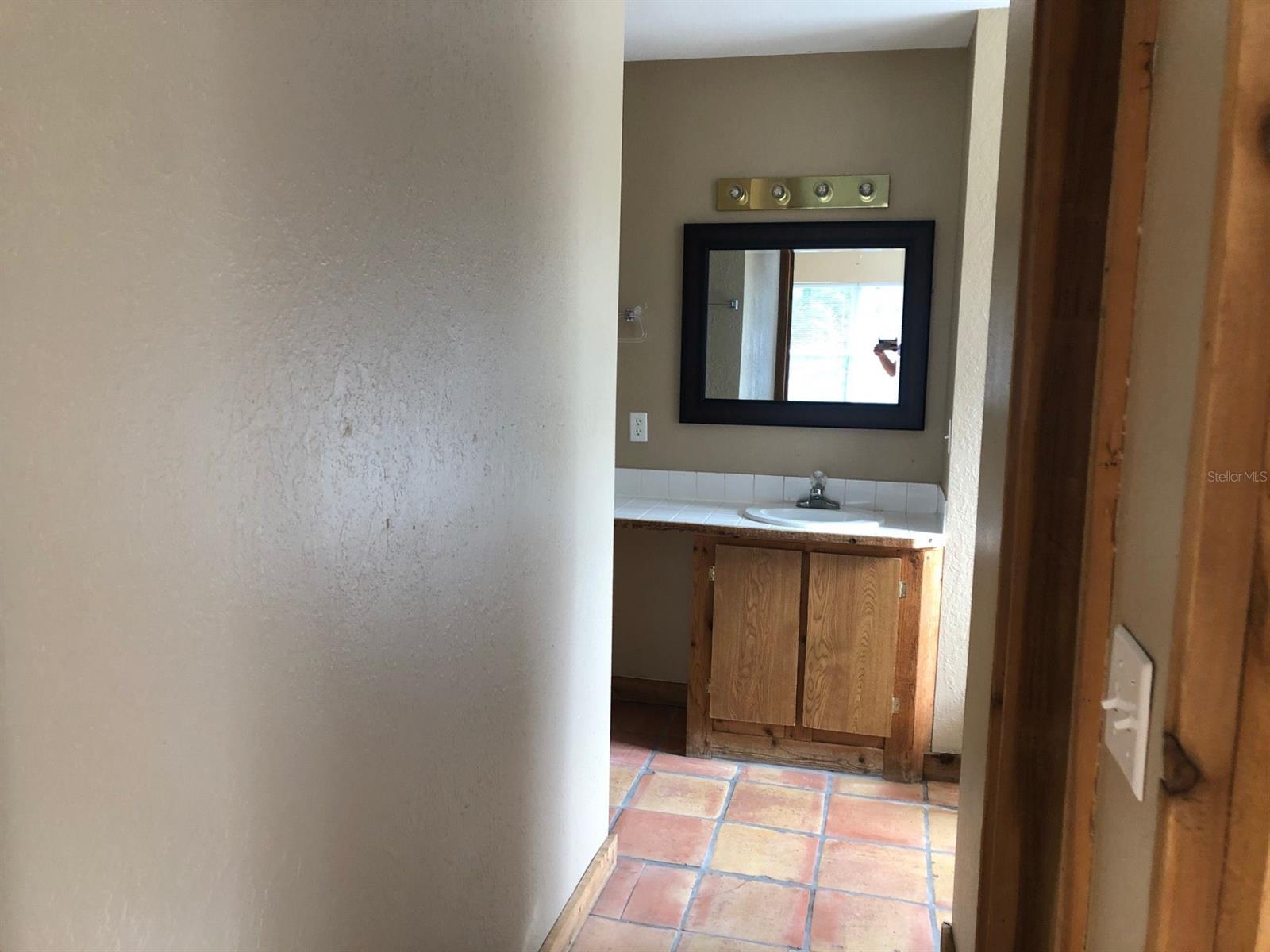 Quail Roost Ranches Unrec 202 - Residential Lease