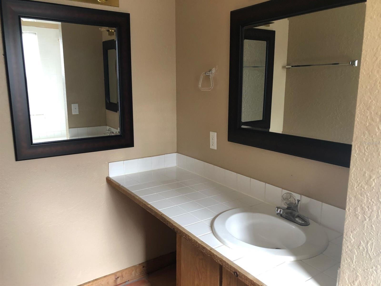 Quail Roost Ranches Unrec 202 - Residential Lease