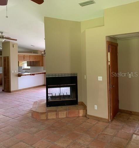 Quail Roost Ranches Unrec 202 - Residential Lease