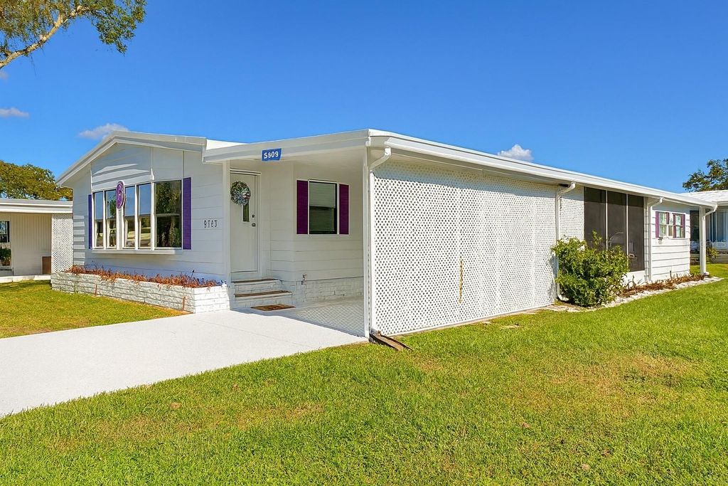 Photo of 9303 Highpoint Boulevard, Brooksville, FL 34613 (MLS # W7879033)