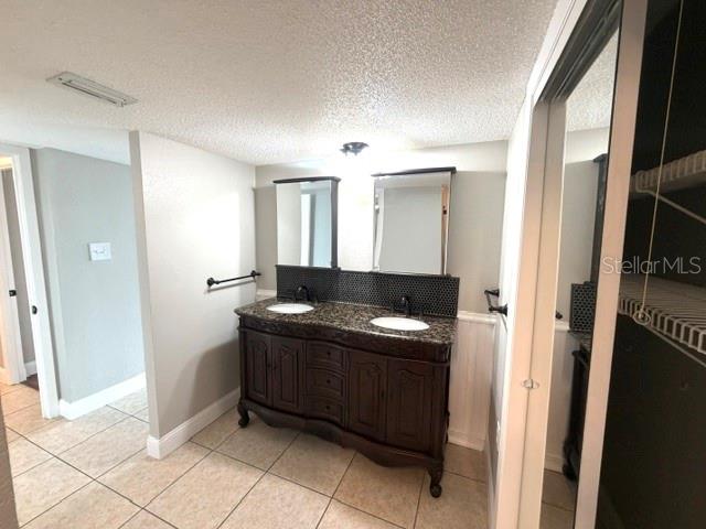 SPRING LAKE TOWERS - Residential