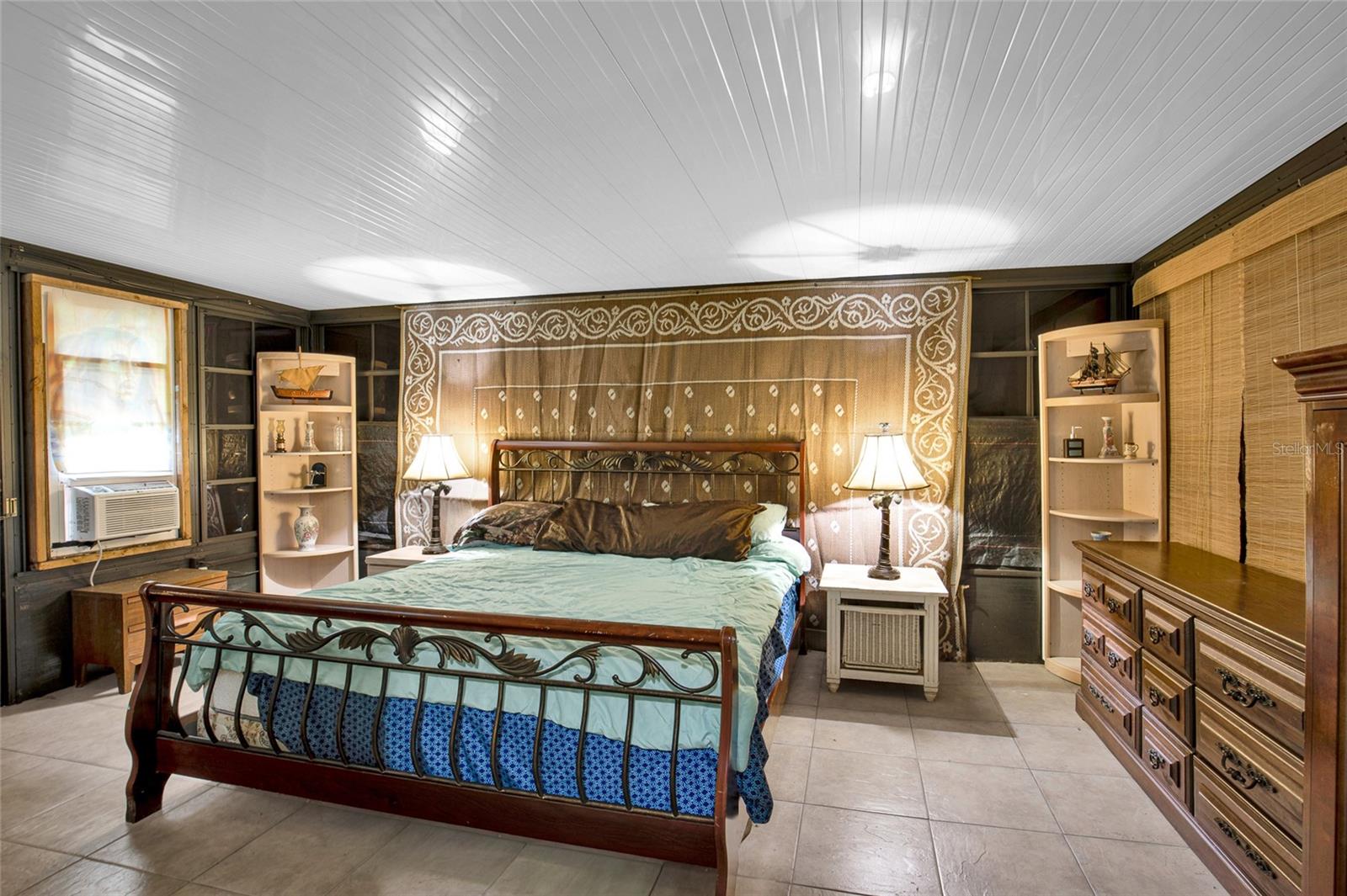 RIVER PARK SUB - Residential