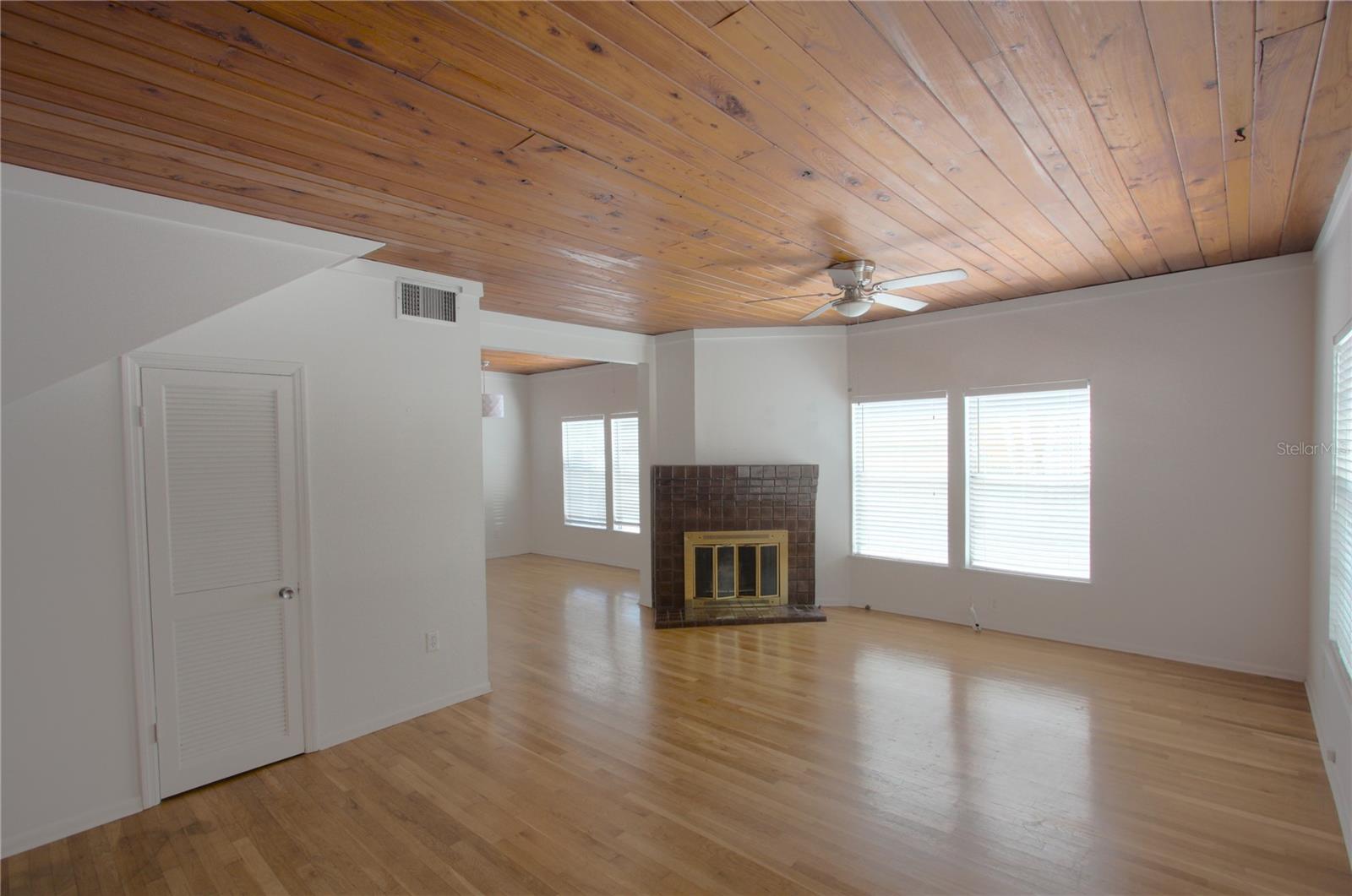 POS SUB OF BLKS G & H - Residential Income