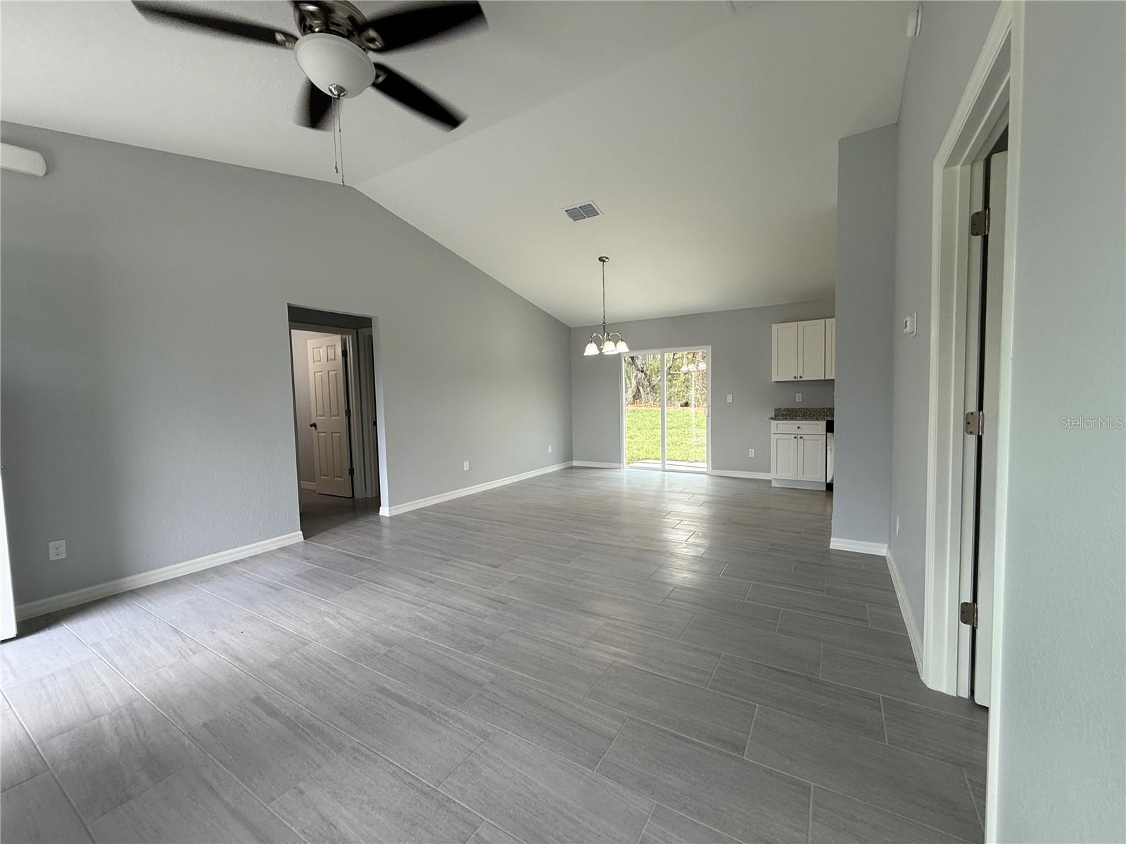 SILVER PALMS ESTATES UNIT 1 - Residential