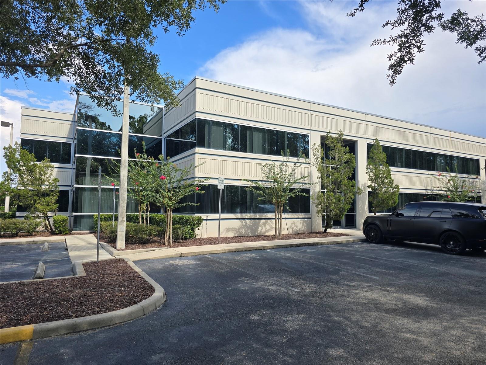 85 SF office boasts an amazing location just off Sand Lake Rd. in the heart of Orlando South Park
• Just minutes to the Turnpike, 528, I-4, 417 and Orlando Int Airport
• Efficient Layout- Functional floor plan ideal for professionals
• 1st floor- welcoming reception area, spacious conference room, three private offices, private restroom and storage
• 2nd floor- Three large private offices and more storage
• Flexible access featuring front and rear entrances
• $22.00/SF NNN