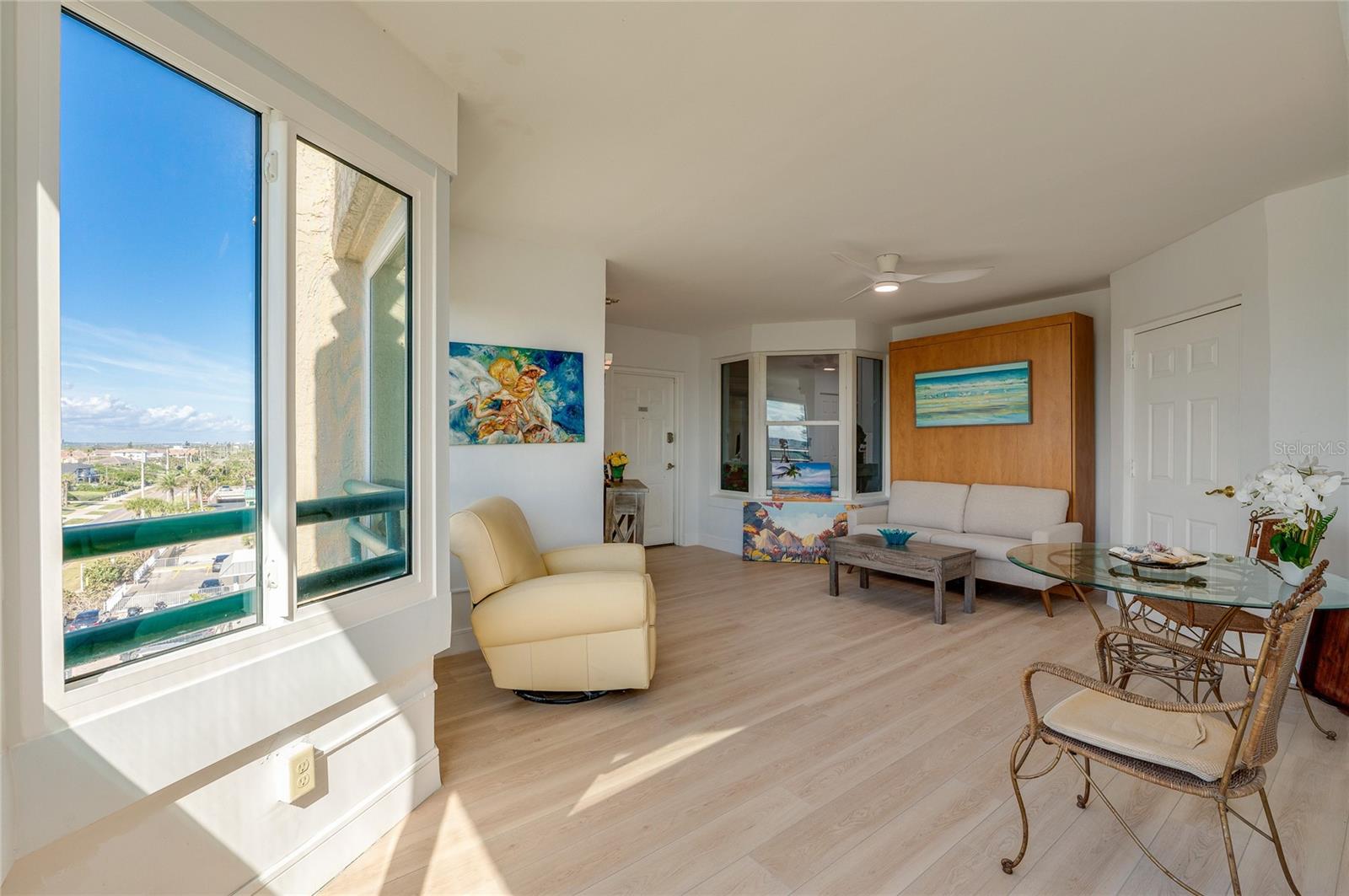 TOWERS AT PONCE INLET TOWER 01 CONDO - Residential