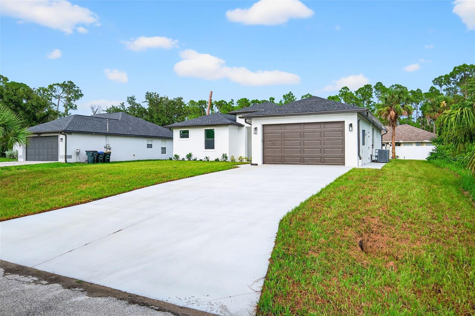 1548 - PORT CHARLOTTE SUB 17 - Residential