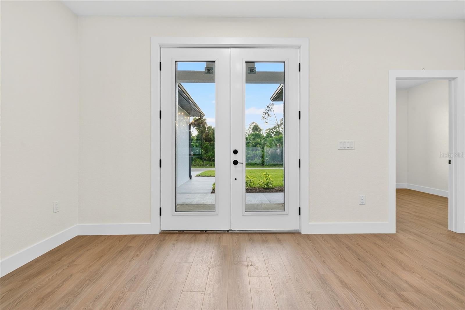 1548 - PORT CHARLOTTE SUB 17 - Residential