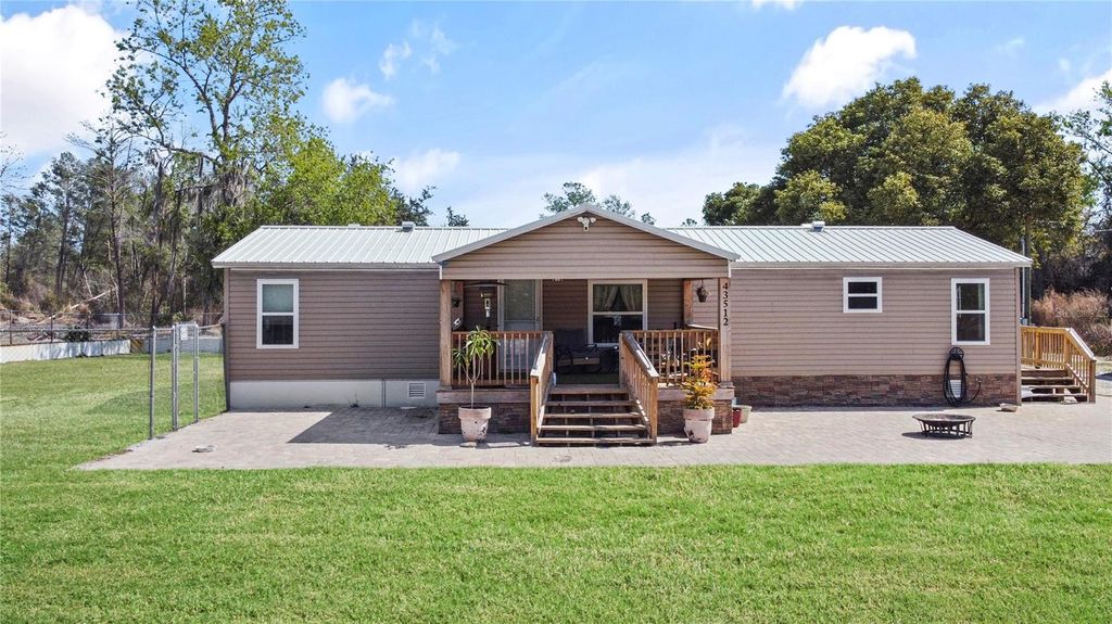 Photo of 43512 Bear Lake Boulevard, Deland, FL 32720 (MLS # O6386498)