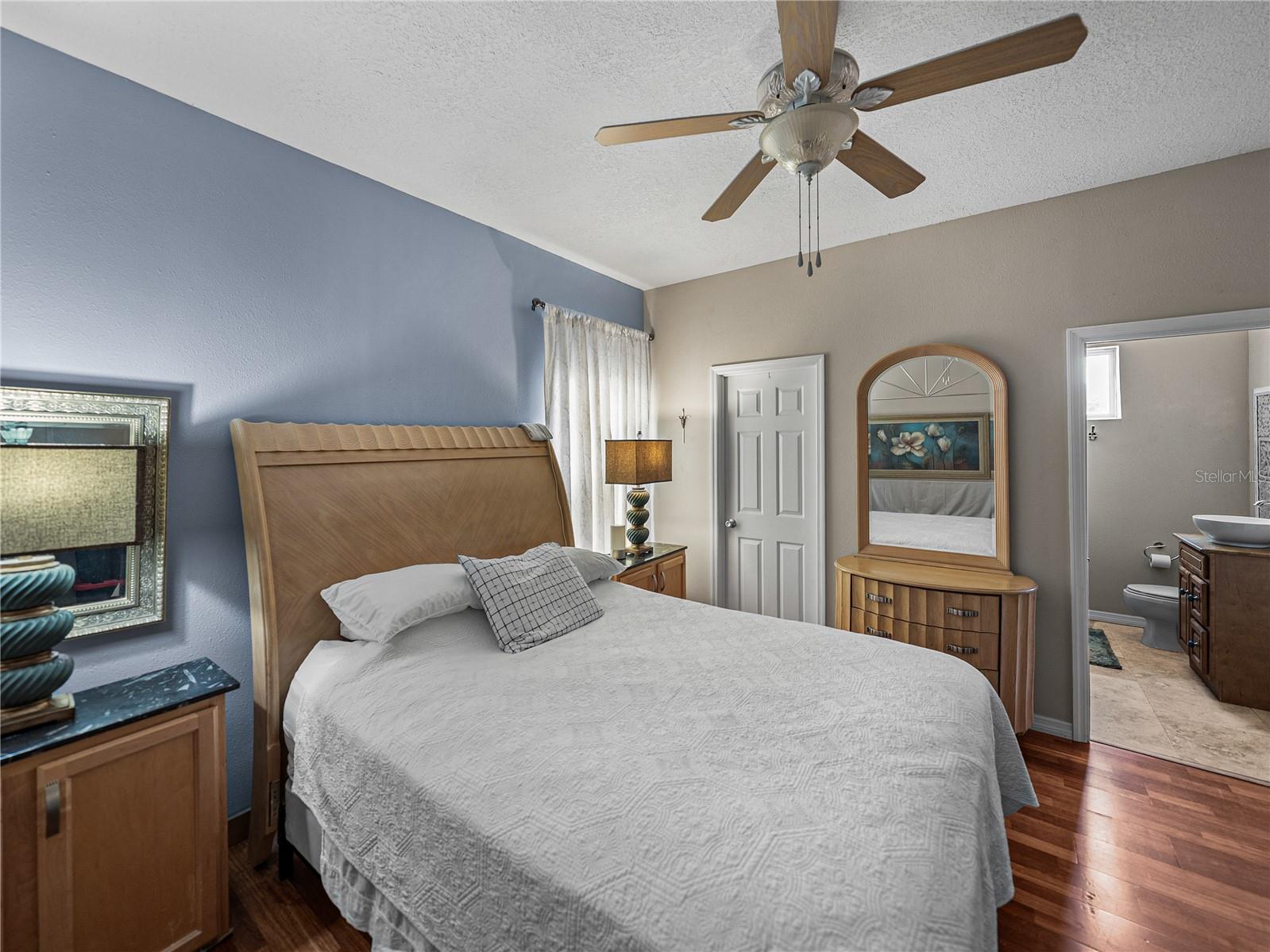 FOX RIDGE - Residential