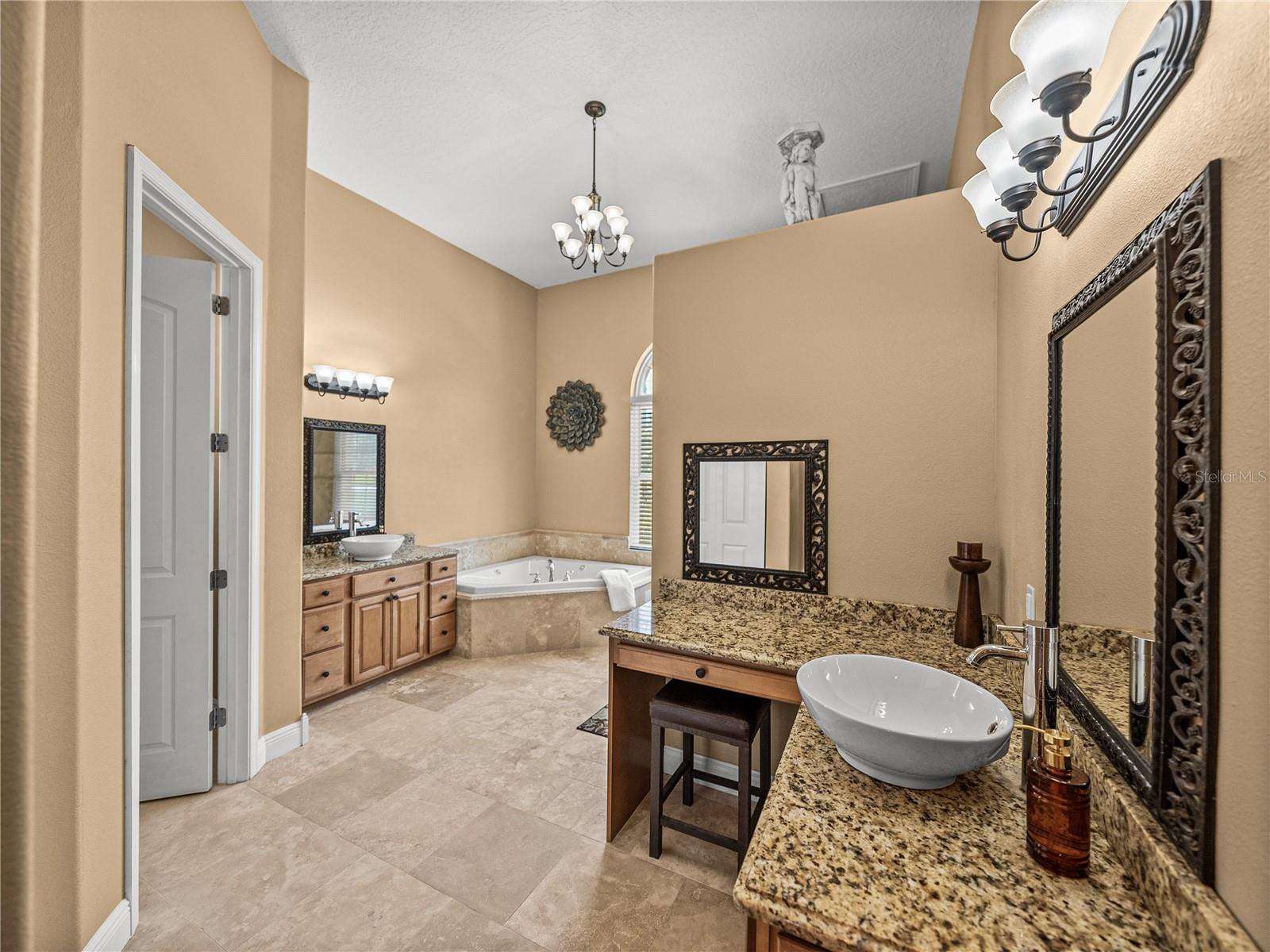 FOX RIDGE - Residential