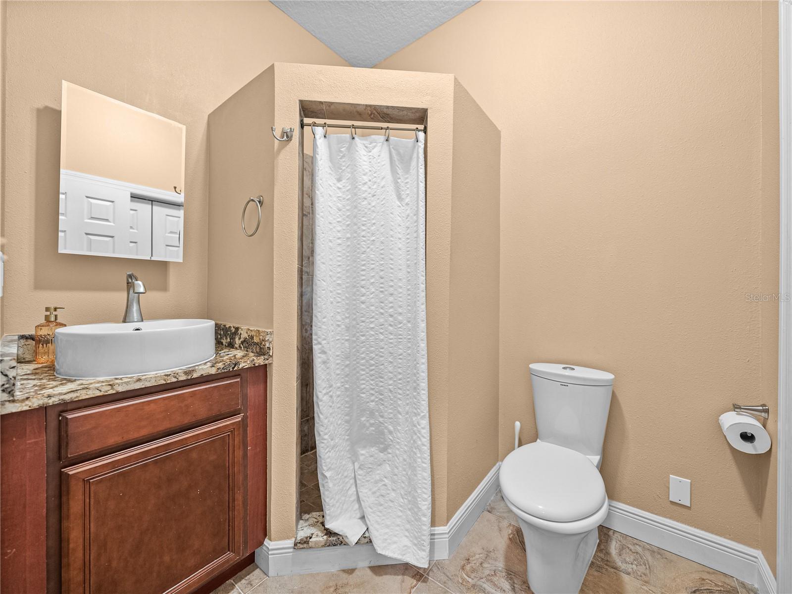 FOX RIDGE - Residential