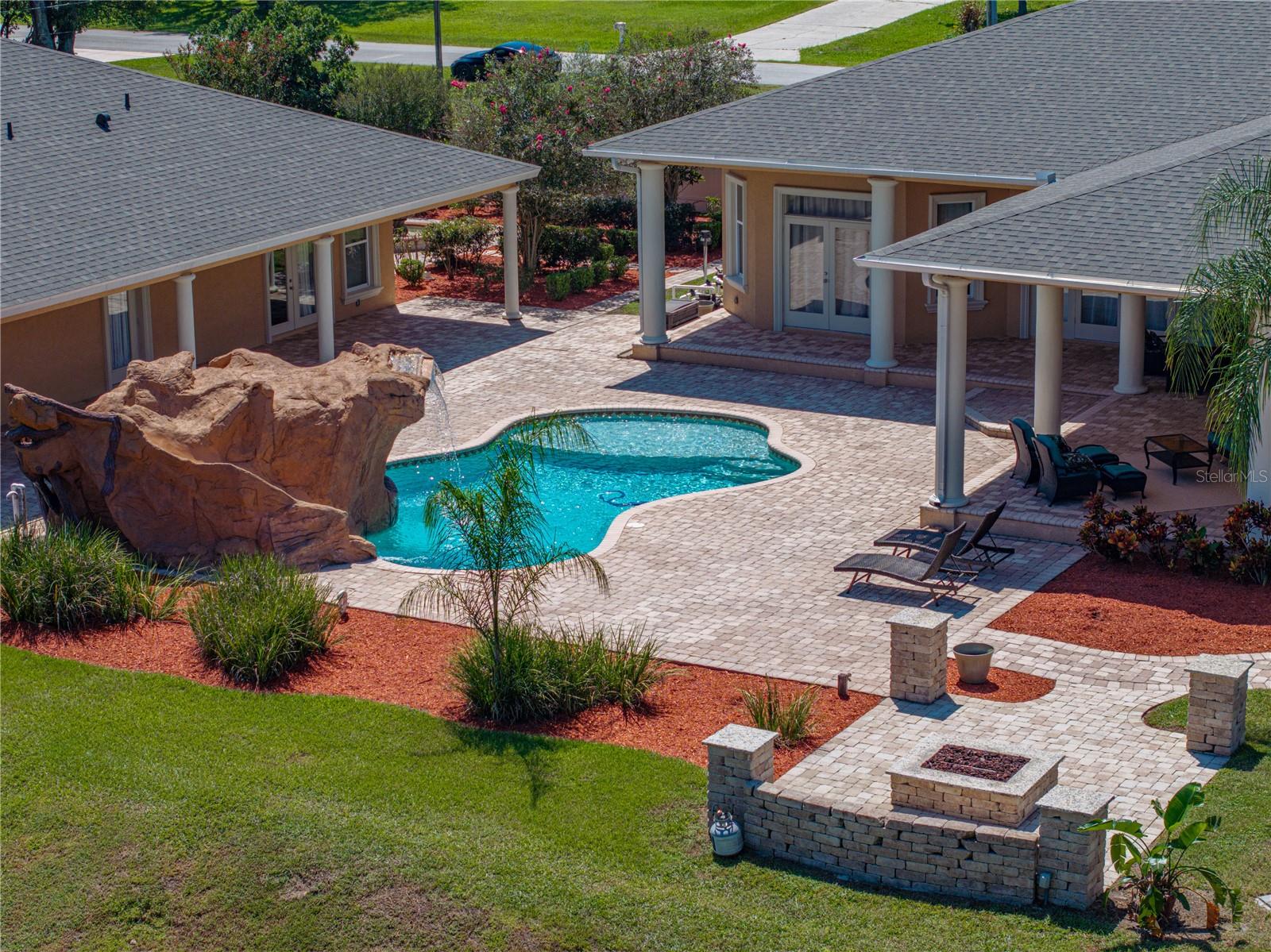 FOX RIDGE - Residential