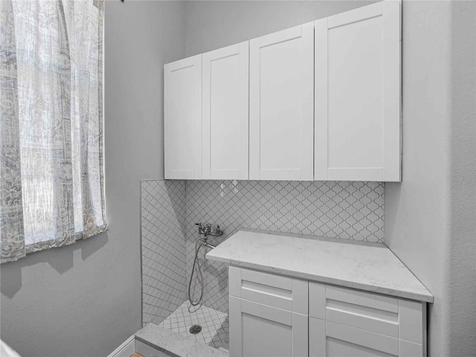 FOX RIDGE - Residential